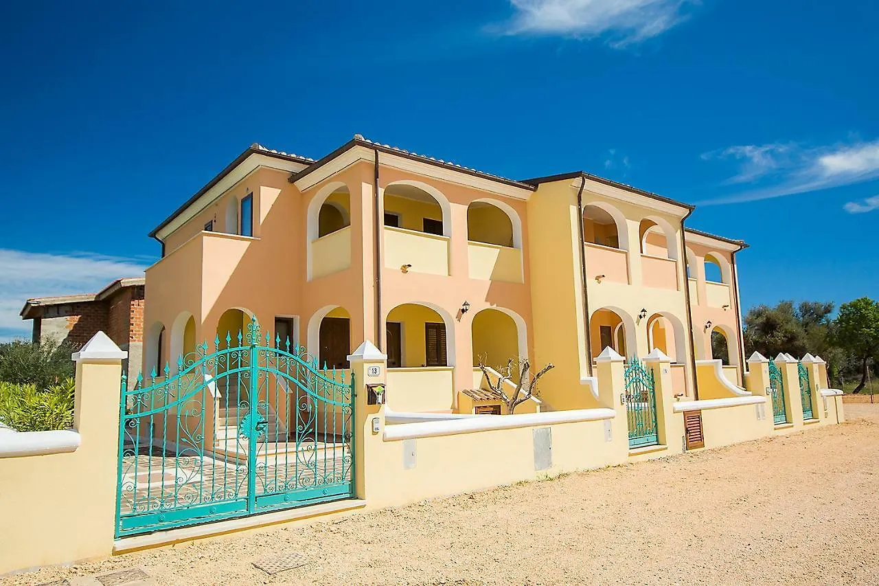 Ferienhaus Villa Le Residenze Del Maria Rosaria - Vico Friuli 1 Orosei