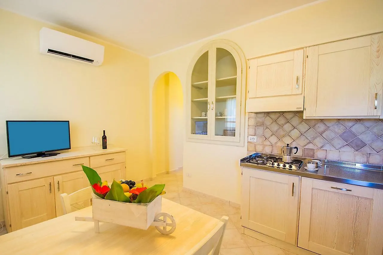 Ferienhaus Villa Le Residenze Del Maria Rosaria - Vico Friuli 1 Orosei